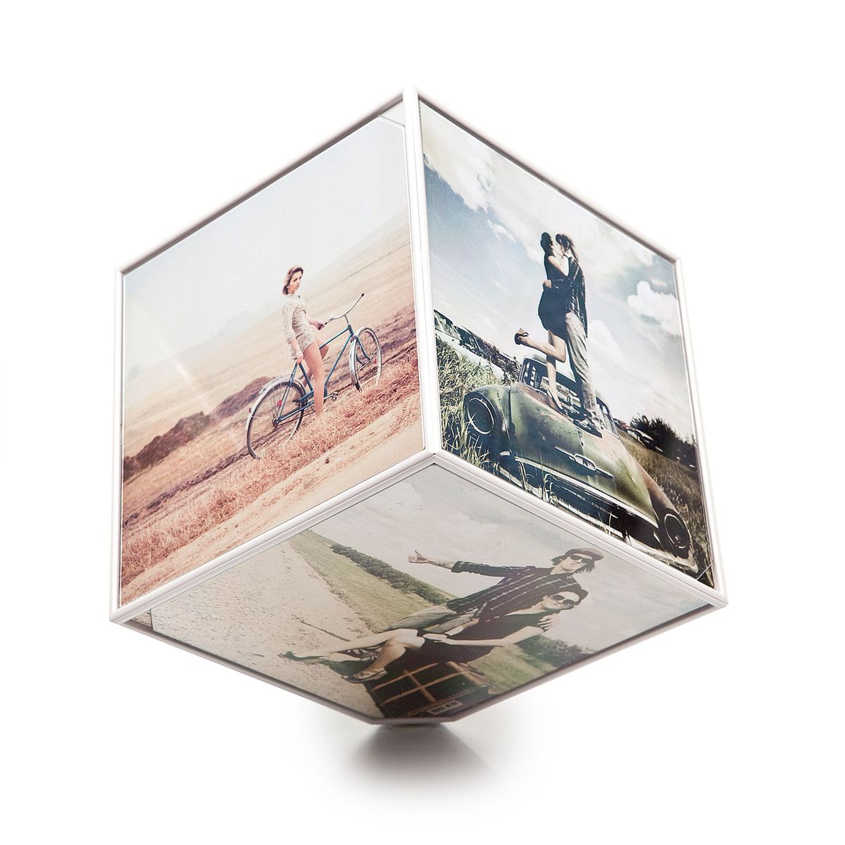 Rotating Photo Frame Kube