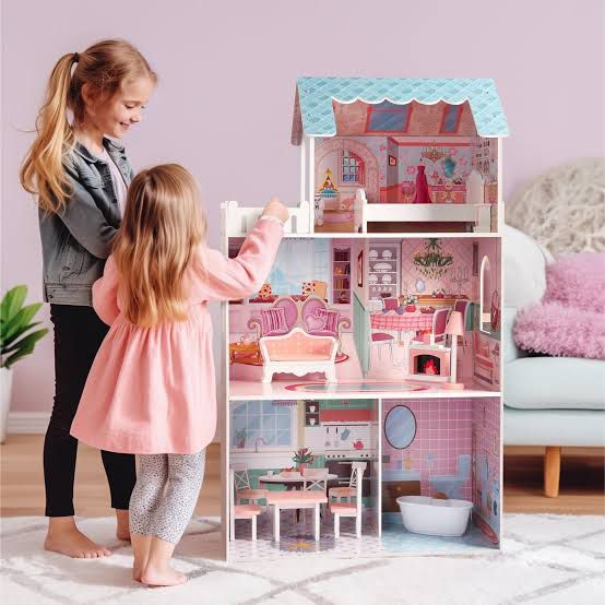 Leia’s Wooden Dollhouse with Furniture