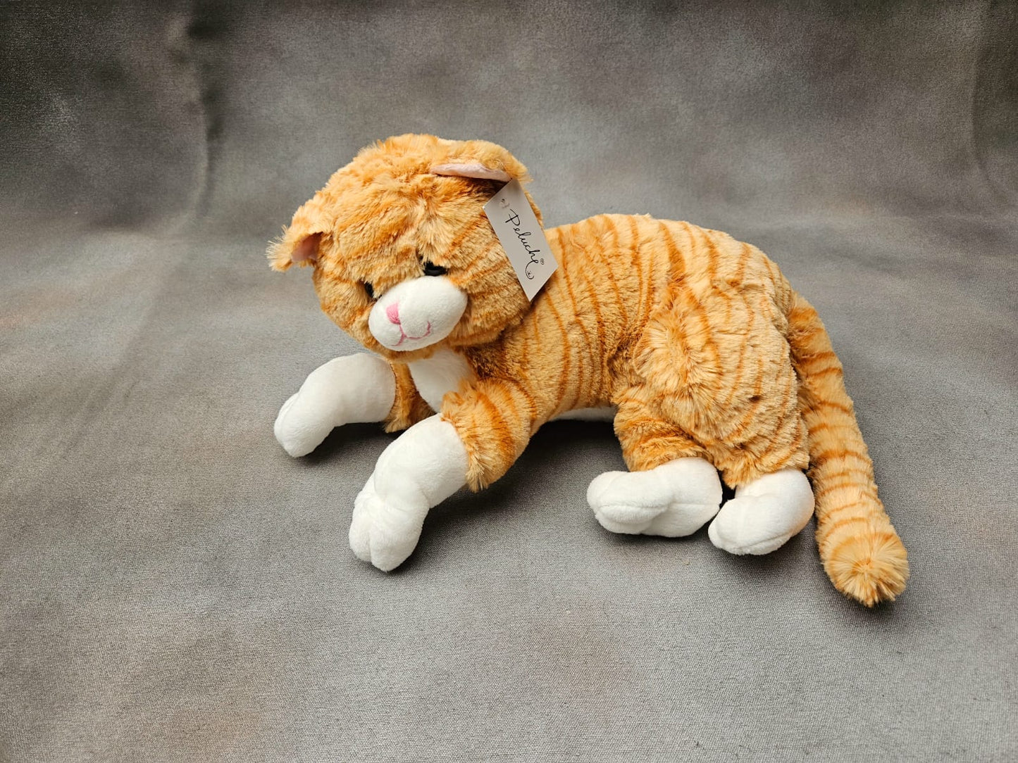 Plush Cat (33cm)