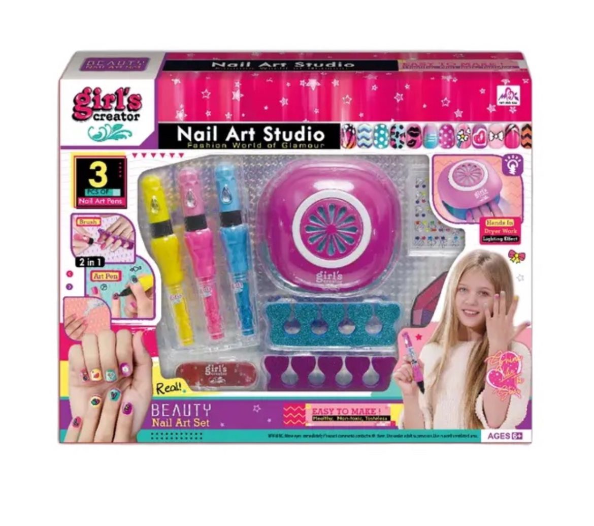 Nail Art Studio Set