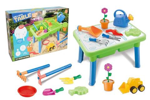 Kids’ Outdoor Sand & Water Table