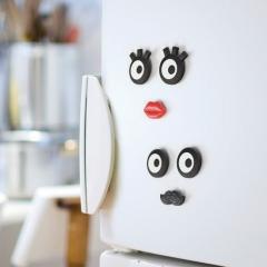 Mr. & Mrs Magnet