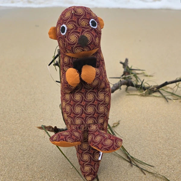 Tsitsi Otter Shweshwe Soft Toy